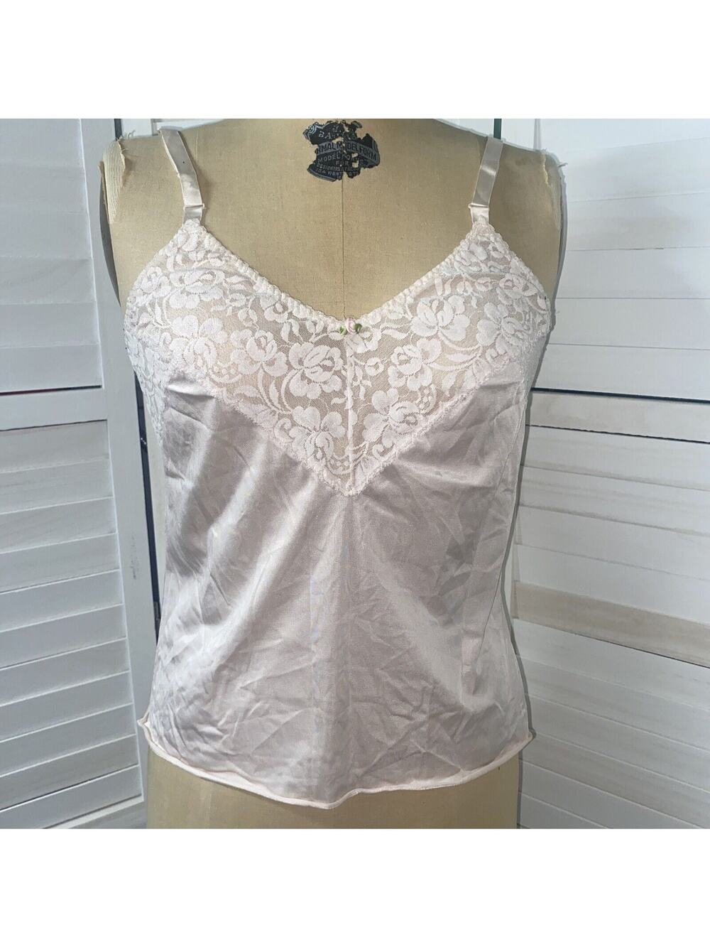 Vintage Beige Lorraine Nylon And Lace Camisole Sz 36 Made In The USA